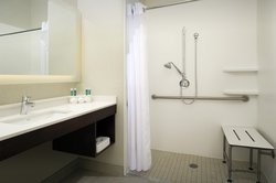  - Holiday Inn Express & Suites Ruckersville