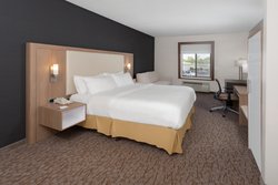  - Holiday Inn Express & Suites Brookville - I-70, Exit 21