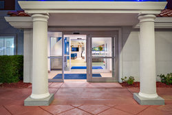  - Holiday Inn Express Southwest Oroville