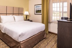  - Candlewood Suites West Topeka - I-70, Exit 356