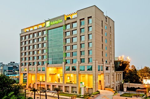 Welcome to the Holiday Inn Amritsar, located near Golden Temple