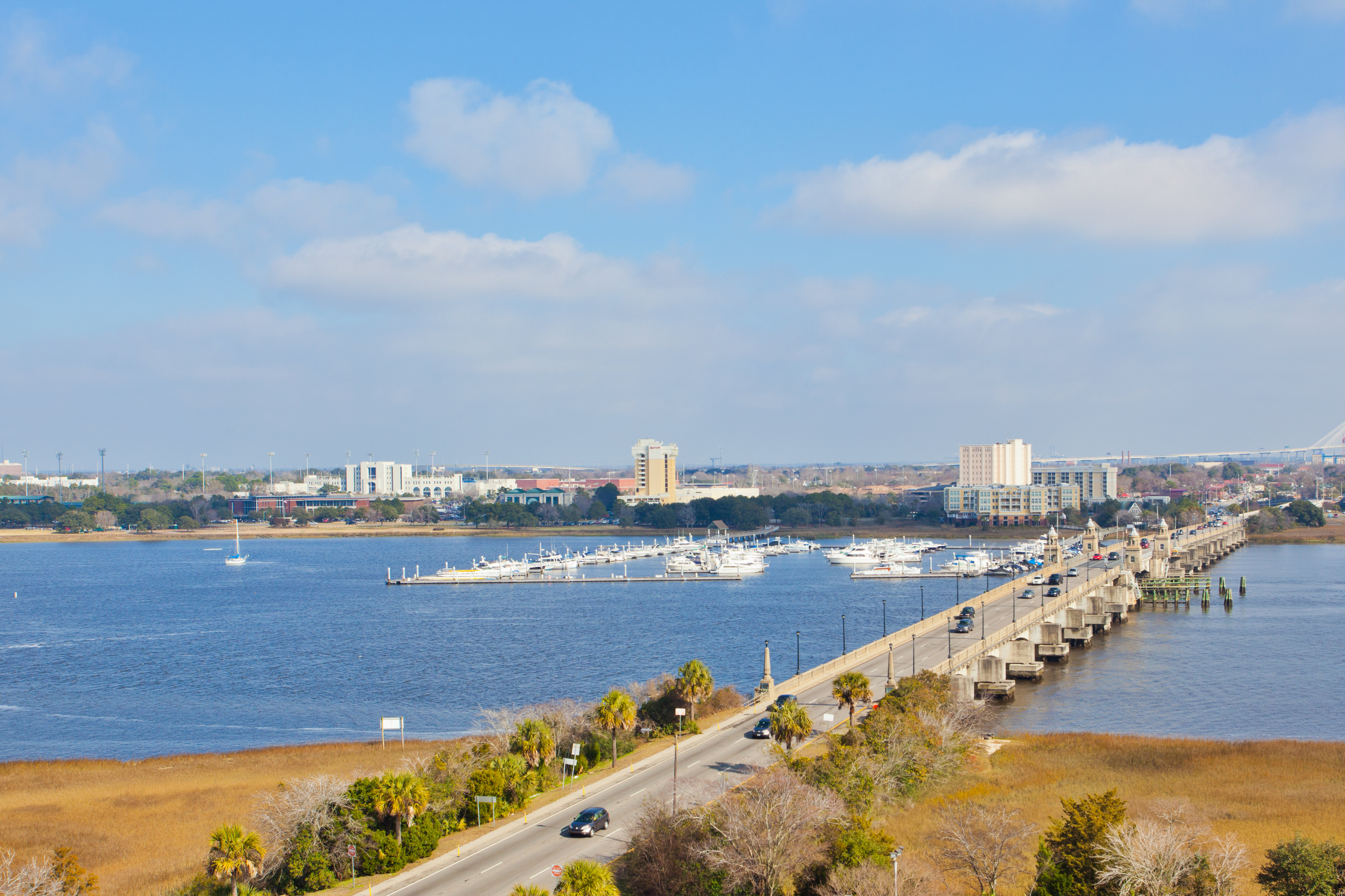 Indulge in gorgeous river sceneries from our guest rooms.