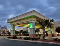  - Holiday Inn Lumberton - I-95, Exit 22
