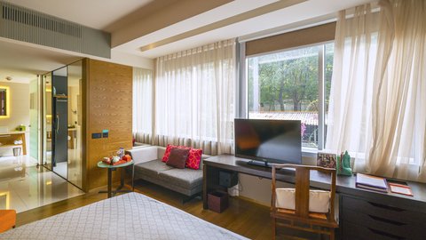 HOTEL INDIGO HARBOUR VIEW - Photo 77