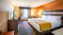  - Holiday Inn Express South Wichita - I-135, Exit 1A