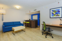  - Holiday Inn Express Wauwatosa