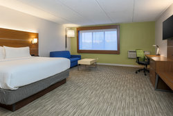  - Holiday Inn Express Wauwatosa