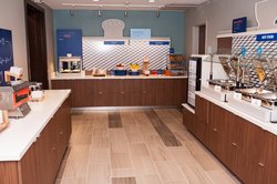  - Holiday Inn Express & Suites Fultondale - I-65, Exit 267