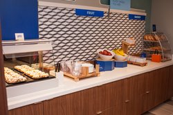  - Holiday Inn Express & Suites Fultondale - I-65, Exit 267