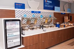  - Holiday Inn Express & Suites Fultondale - I-65, Exit 267