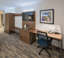  - Holiday Inn Express North Red Deer