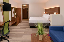  - Holiday Inn Express & Suites Salem