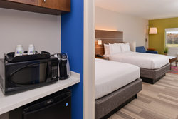  - Holiday Inn Express & Suites Salem
