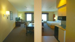  - Holiday Inn Express & Suites Nampa - I-84, Exit 38