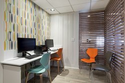  - Holiday Inn West Bloomington