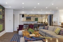  - Holiday Inn West Bloomington