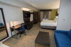  - Holiday Inn Express Wilmington