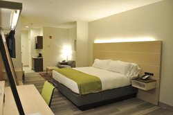  - Holiday Inn Express & Suites Price