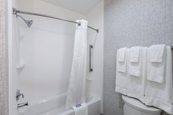  - Holiday Inn Express & Suites Northeast Jersey City
