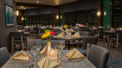  - Holiday Inn Airport Long Beach