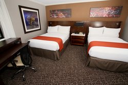  - Holiday Inn Airport Long Beach