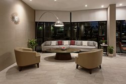  - Holiday Inn Airport Long Beach