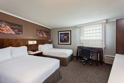  - Holiday Inn Airport Long Beach