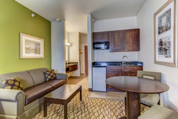  - Holiday Inn Express & Suites Montrose