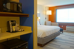  - Holiday Inn Express & Suites I Street Omaha