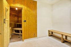  - Holiday Inn Express & Suites Sault Ste Marie