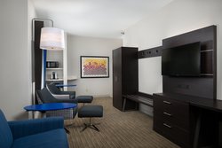  - Holiday Inn Express & Suites Independence - I-70, Exit 17