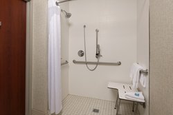  - Holiday Inn Express & Suites Independence - I-70, Exit 17