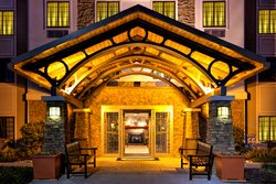  - Staybridge Suites Newark - I-95, Exit 3