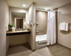  - Holiday Inn & Suites North Airport Phoenix