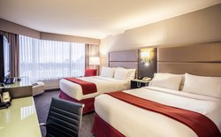  - Holiday Inn Express Metrotown Burnaby