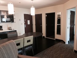  - Candlewood Suites Austintown - I-80, Exit 223