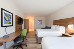 - Holiday Inn Express & Suites Corona - I-15, Exit 95