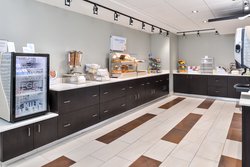  - Holiday Inn Express & Suites Lee's Summit - I-470, Exits 7A & 7B