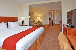  - Holiday Inn Express & Suites Airport Greensboro - I-40, Exit 210
