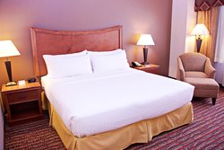  - Holiday Inn Express & Suites Fort Pierre