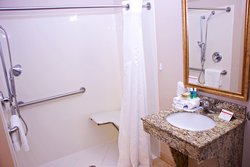  - Holiday Inn Express & Suites Fort Pierre