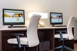  - Holiday Inn South East Lexington - I-75, Exit 108