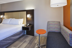  - Holiday Inn Express Midway Airport Chicago