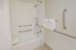  - Holiday Inn Express Midway Airport Chicago