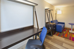  - Holiday Inn Express Midway Airport Chicago