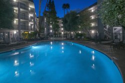 - Holiday Inn & Suites North Airport Phoenix