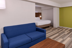  - Holiday Inn Express & Suites East Raleigh - I-440, Exit 13B