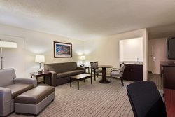  - Holiday Inn West Knoxville - I-40 & I-75, Exit 378