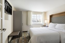  - Holiday Inn West Bloomington