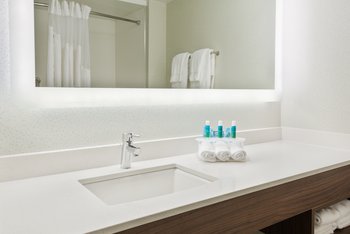All guestbathrooms feature new shower heads and plush linens